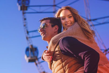 date on the ferris wheel